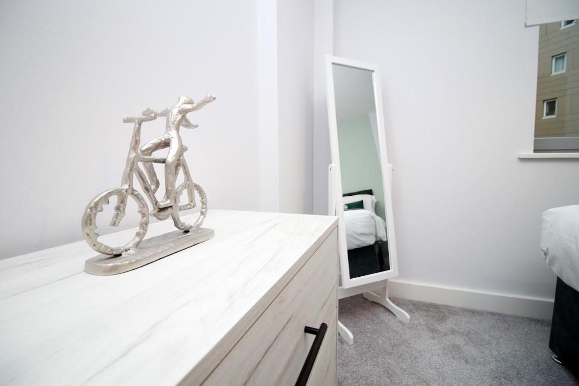 Bright 1Bedroom Apartment, Central Location With Balcony Bristol Exterior photo